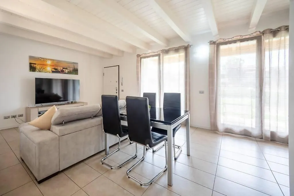 Gardalandluxuryapartment Pool & Free Parking contacts